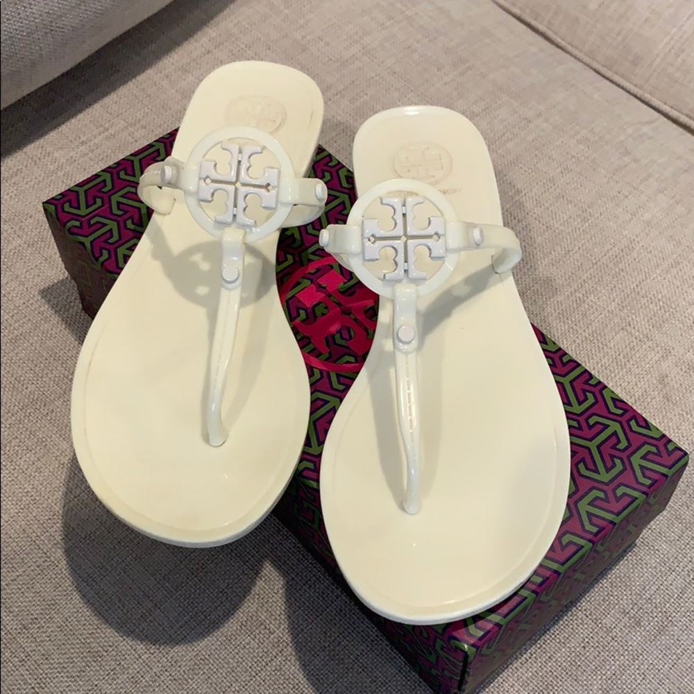Tory Burch jelly sandals size: 6